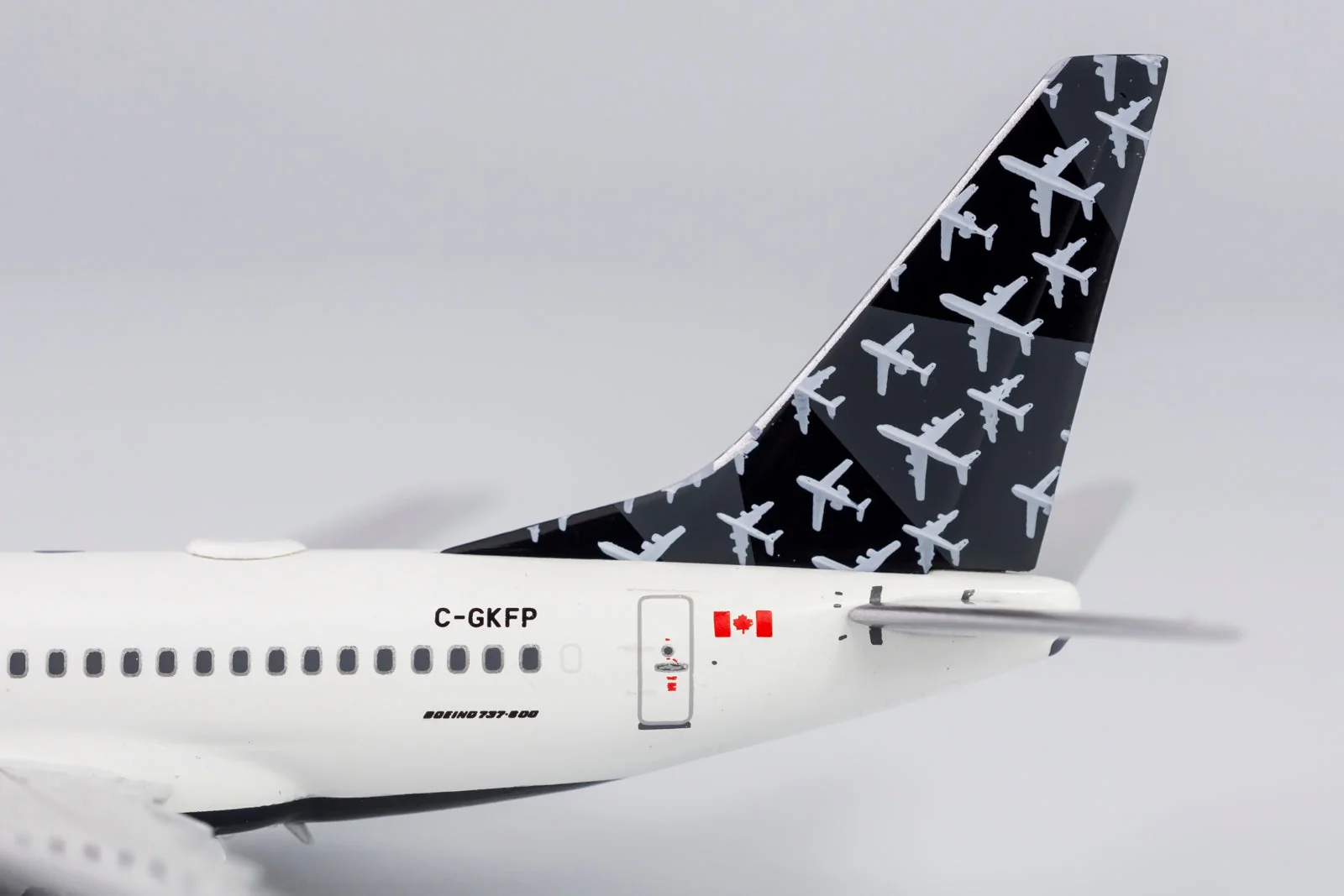 *1/400 Aeroflyer B 737-600 NG Models 76008 - Image 3