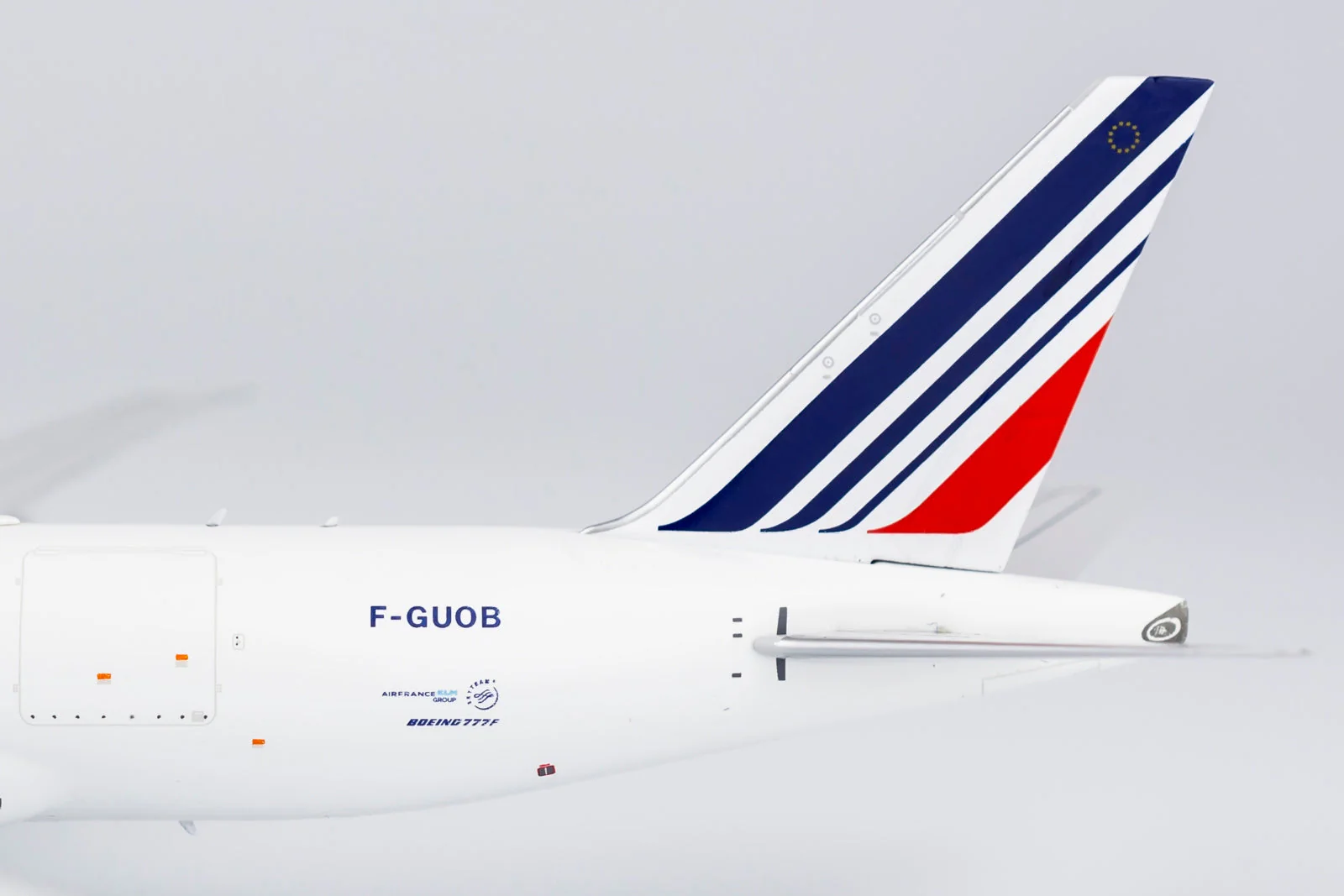 * 1/400 Air France Cargo B 777F NG Models 72012 - Image 3