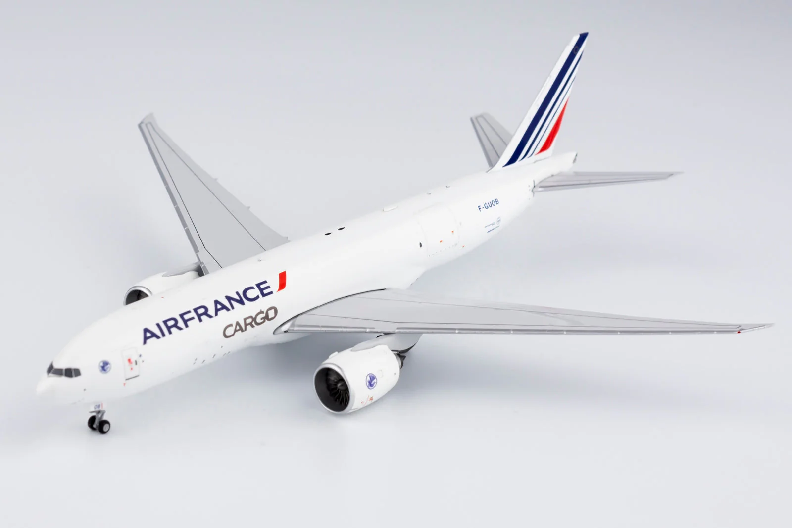 * 1/400 Air France Cargo B 777F NG Models 72012 - Image 4