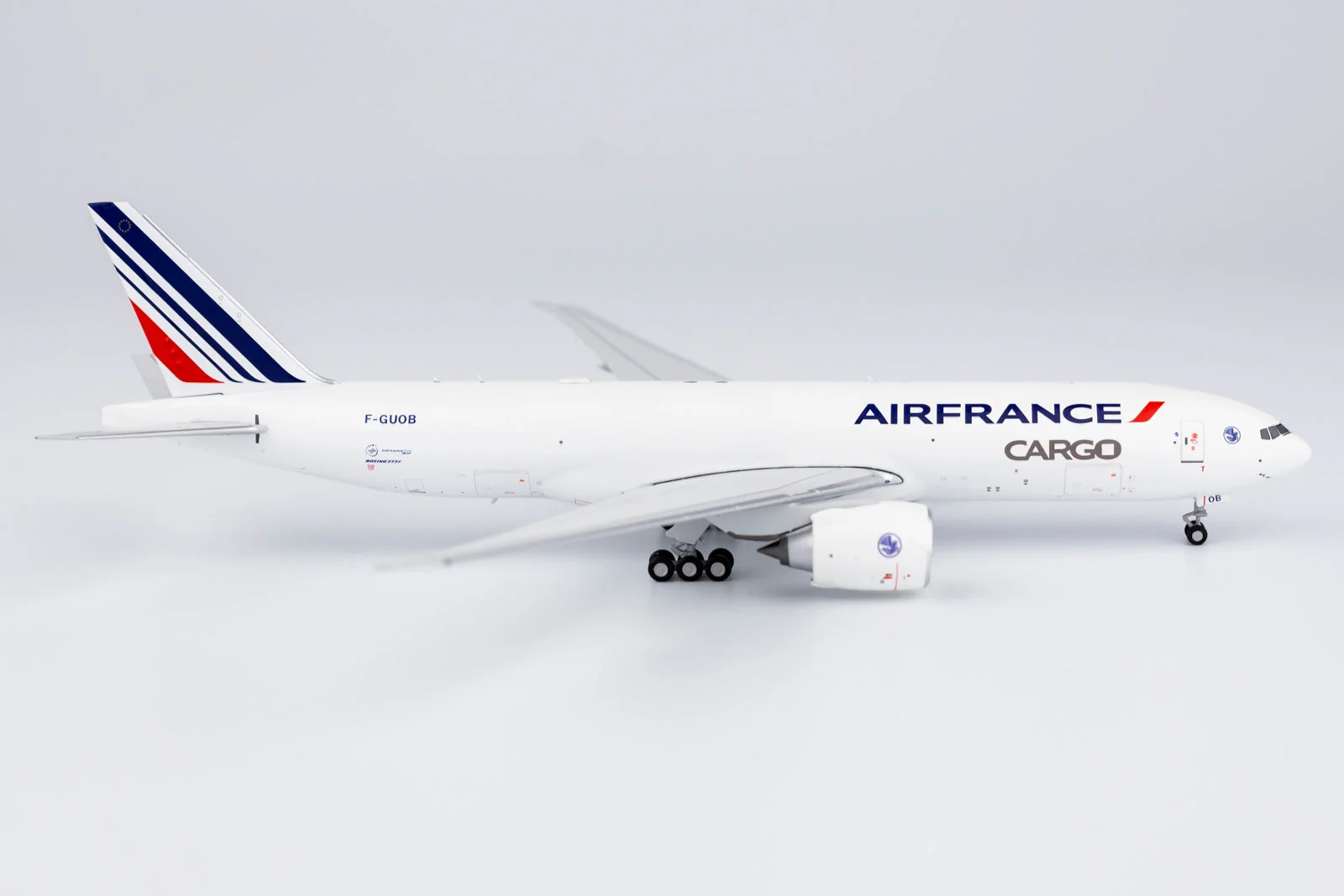 * 1/400 Air France Cargo B 777F NG Models 72012 - Image 5