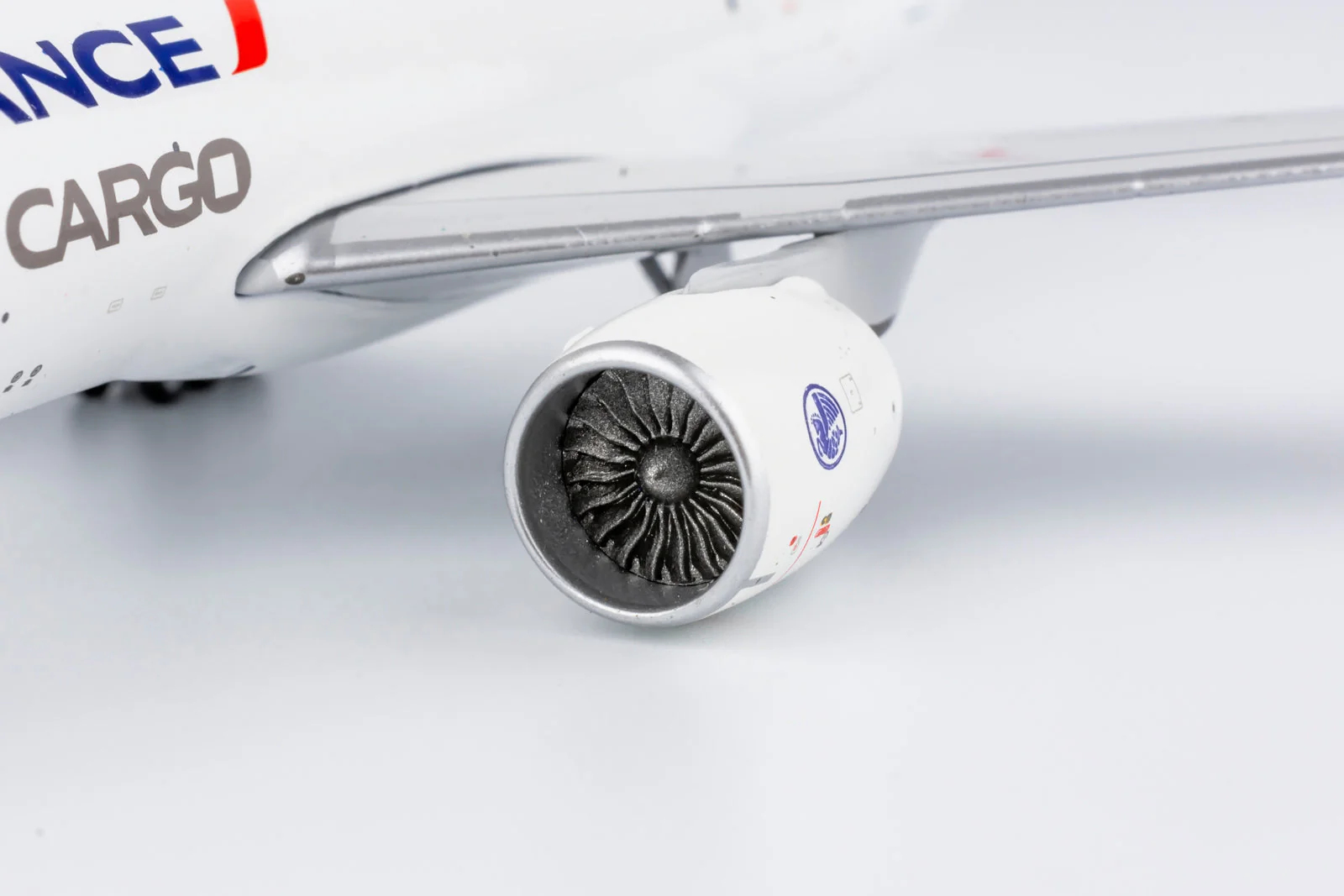 * 1/400 Air France Cargo B 777F NG Models 72012 - Image 6