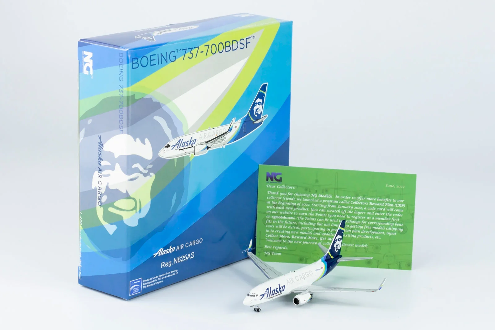 *1/400 Alaska Air Cargo B 737-700/w NG Models 77018 - Image 7