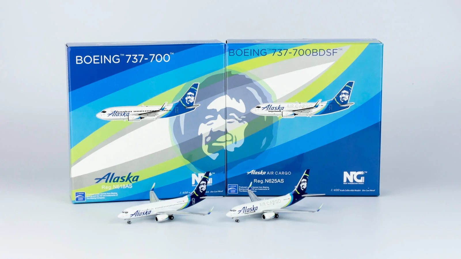 *1/400 Alaska Air Cargo B 737-700/w NG Models 77018 - Image 8