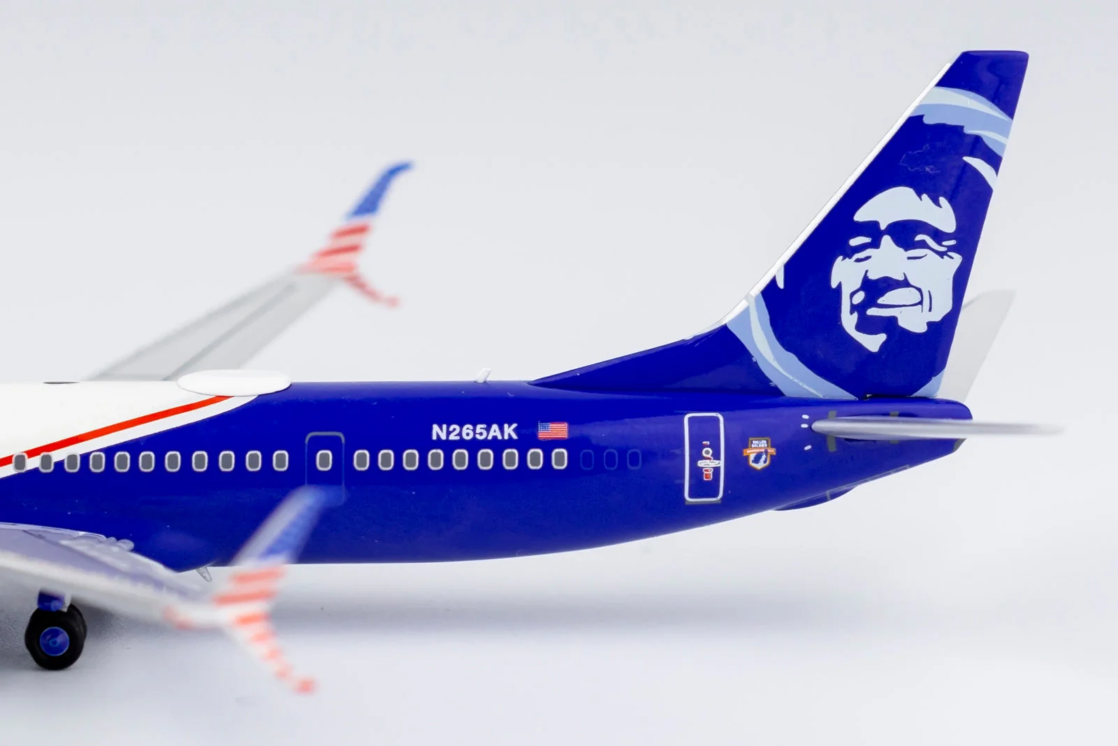 *1/400 Alaska Airlines B 737-900ER/w "Honoring Those Who Serve" NG Models 79007 - Image 3