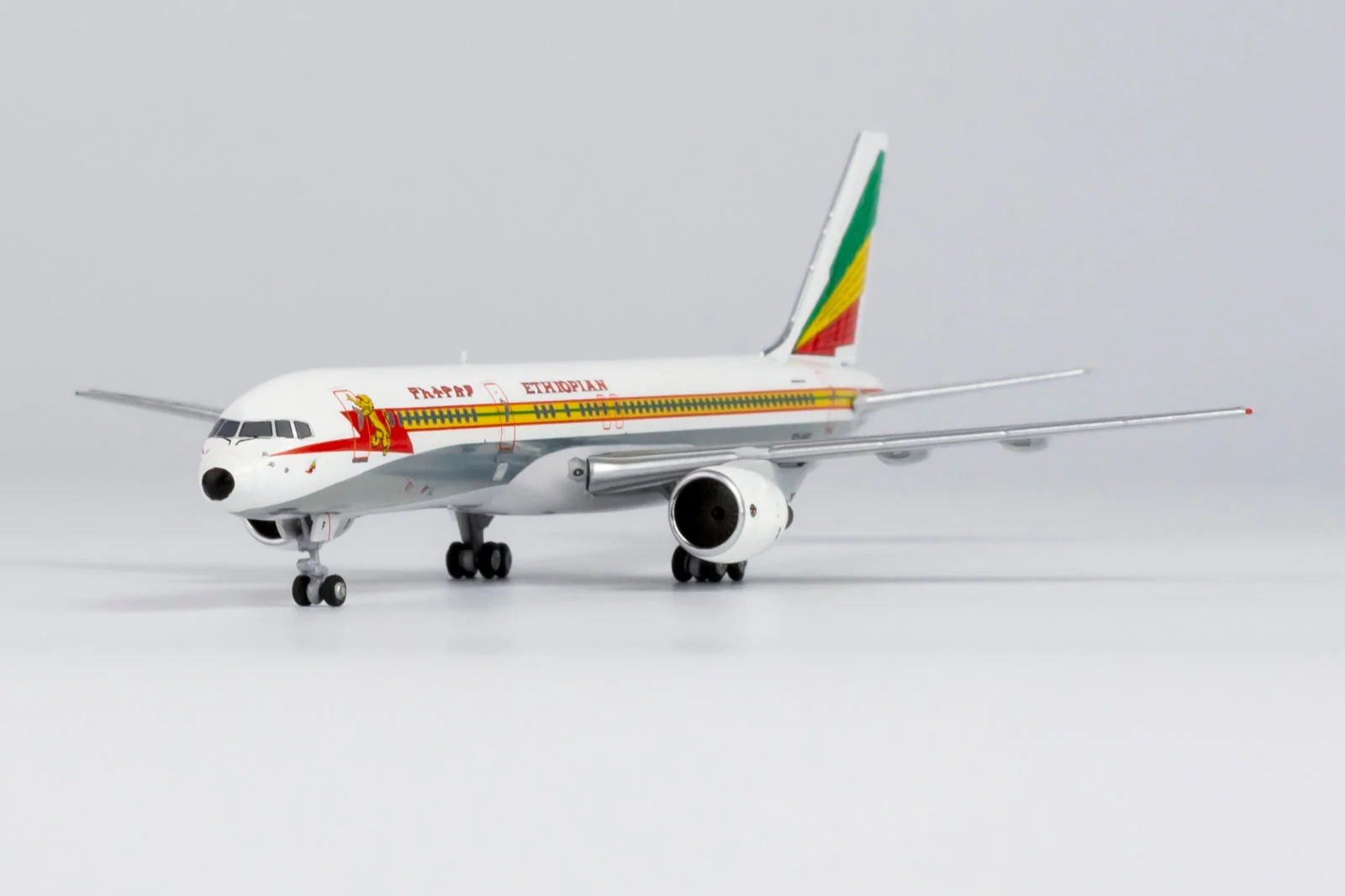 * 1/400 Ethiopian Airlines B 757-200 NG Models 53192 - Image 7