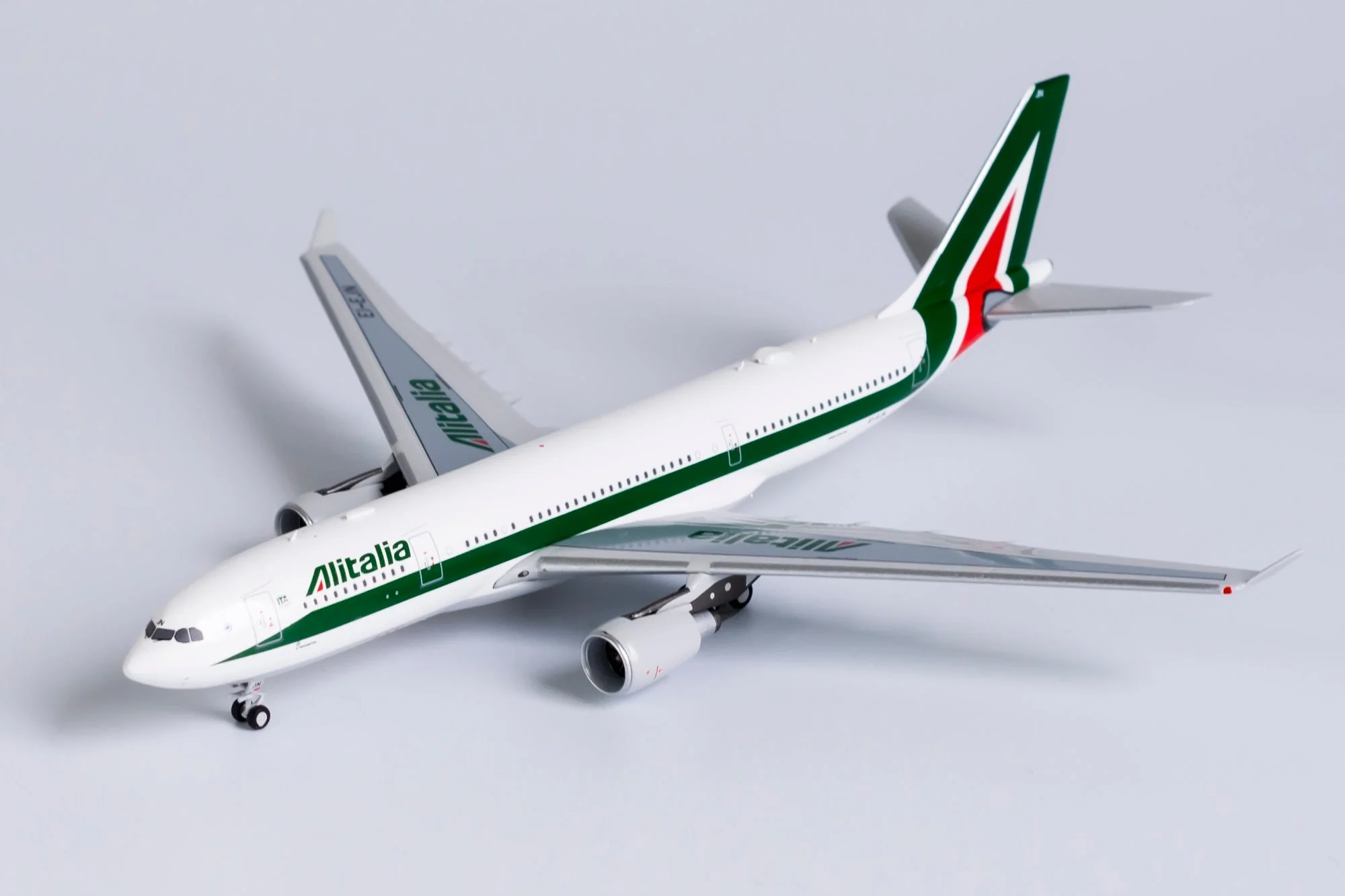 *1/400 ITA Airways A330-200 "operated by ITA sticker" "named Il Tintoretto" NG Models 61036 - Image 5