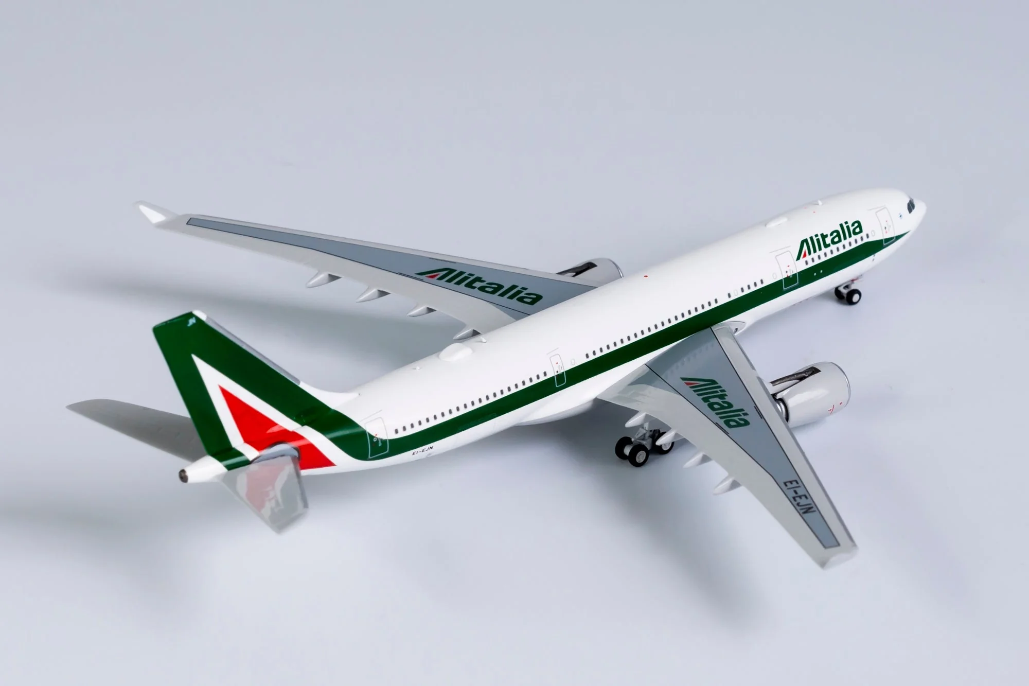 *1/400 ITA Airways A330-200 "operated by ITA sticker" "named Il Tintoretto" NG Models 61036 - Image 6