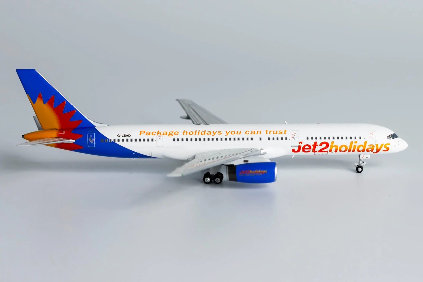 * 1/400 Jet2 Holidays B 757-200 NG Models 53183 - Image 4