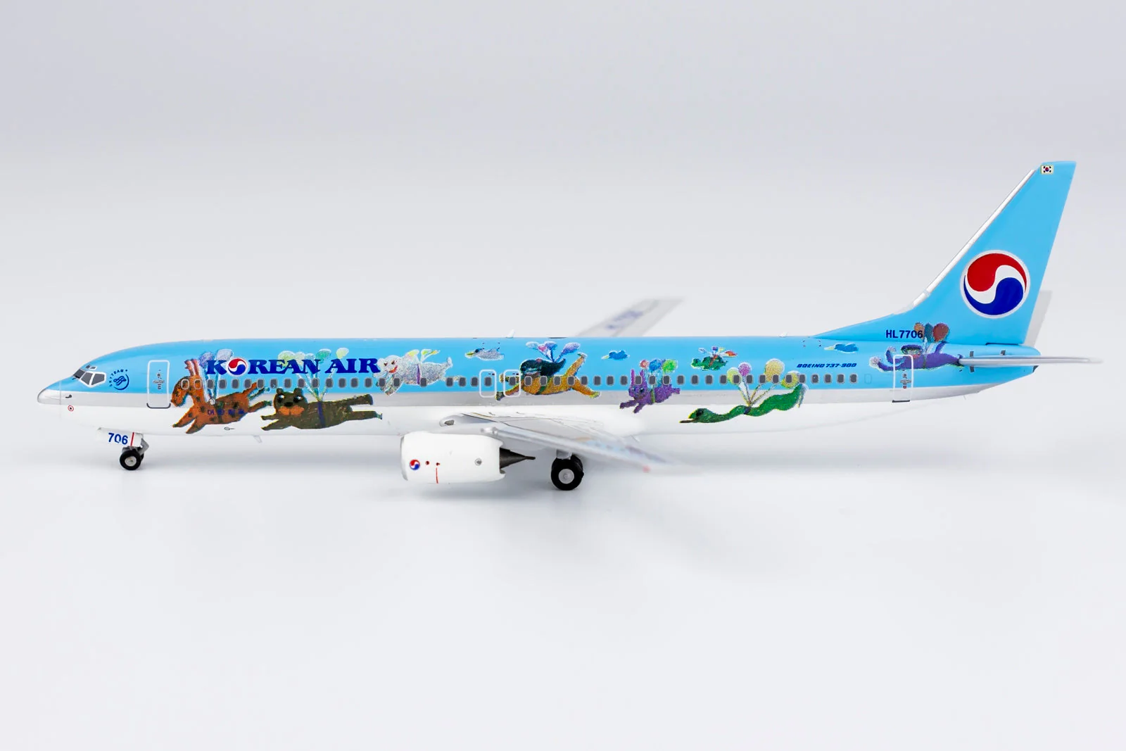 *1/400 Korean Air B 737-900 "Children's day" NG Models 79018