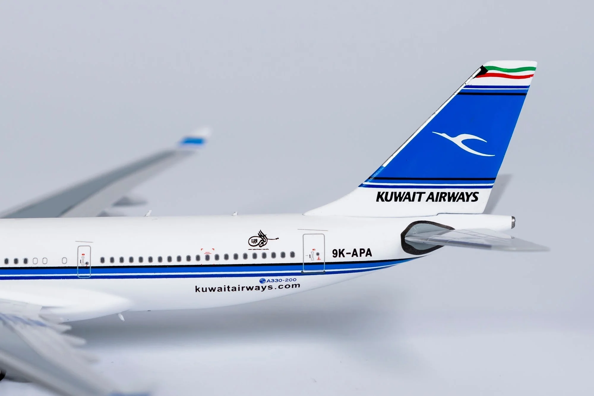 *1/400 Kuwait Airways A330-200 NG Models 61039 - Image 3
