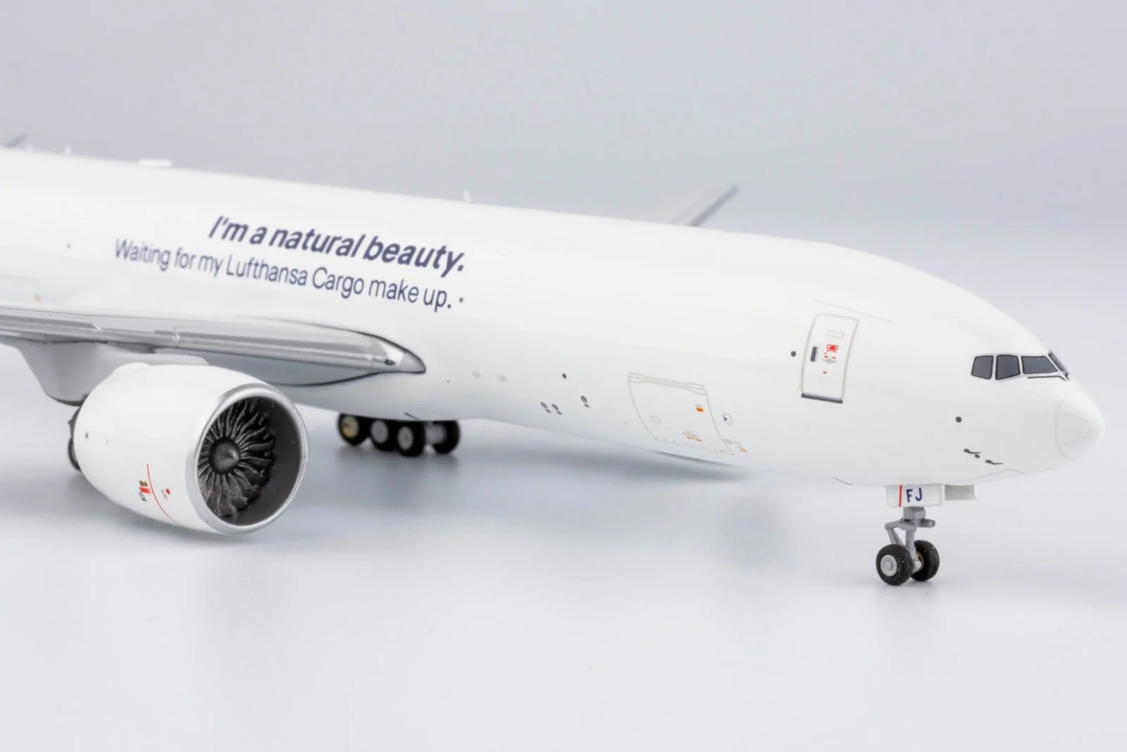 * 1/400 Lufthansa Cargo B 777F "I'm a natural beauty" NG Models 72013 - Image 7
