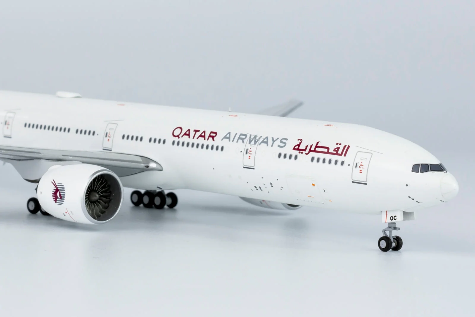 * 1/400 Qatar Airways B 777-300ER "Retro Livery" NG Models 73017 - Image 6