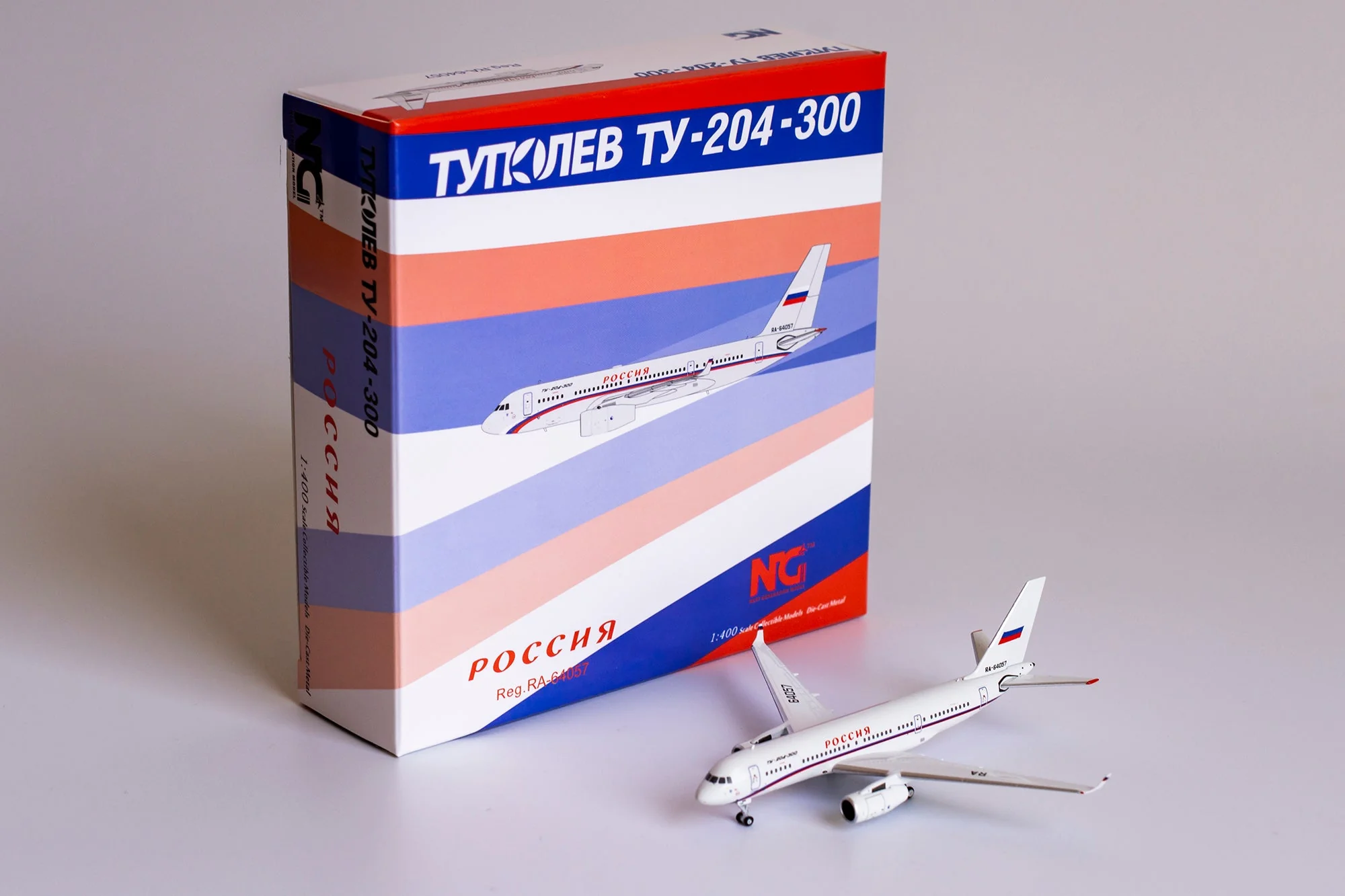 *1/400 Russia State Transport Company Tu-204-300 NG Models 41002 - Image 6