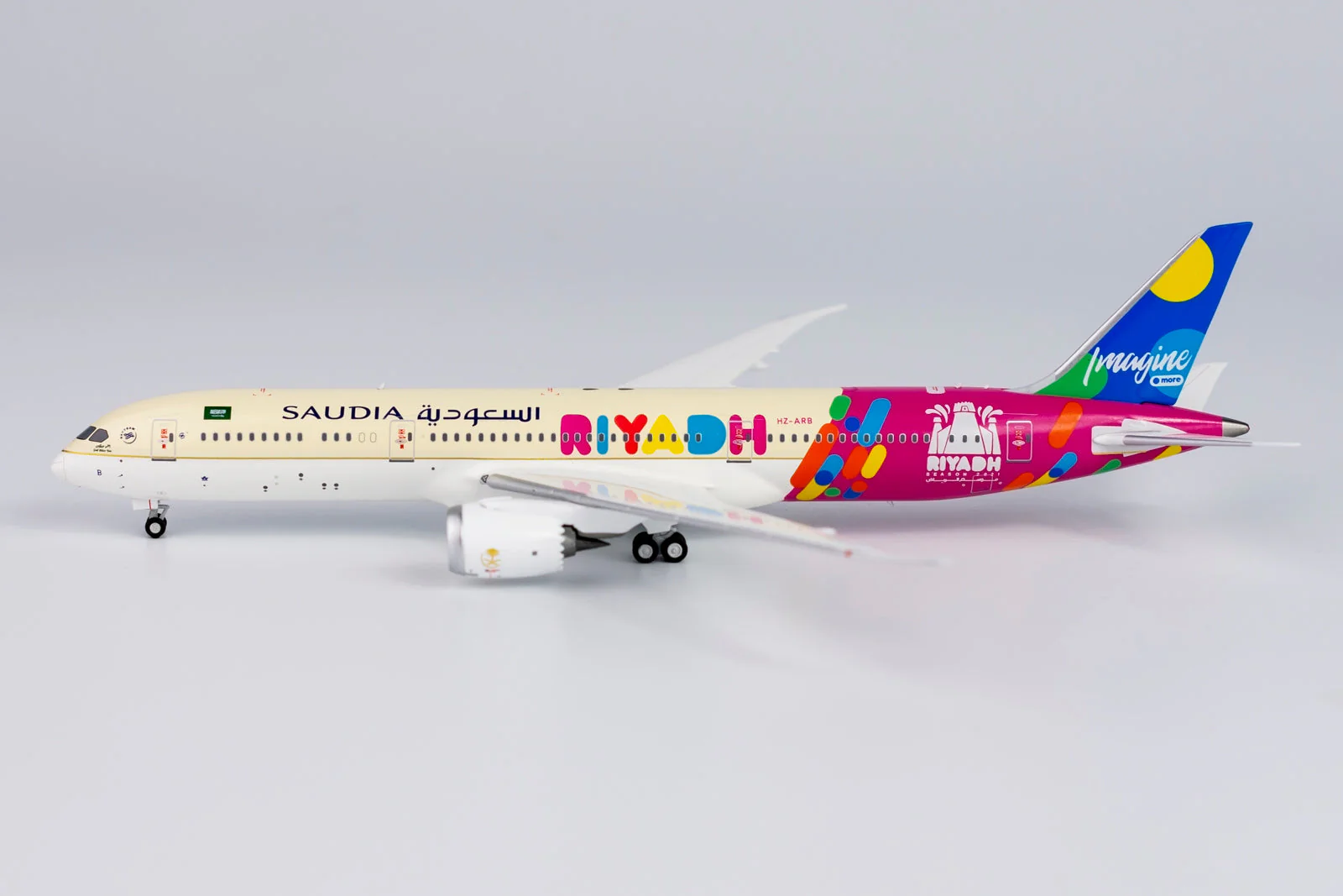 * 1/400 Saudi Arabian Airlines B 787-9 "Riyadh Season Livery" NG Models 55081