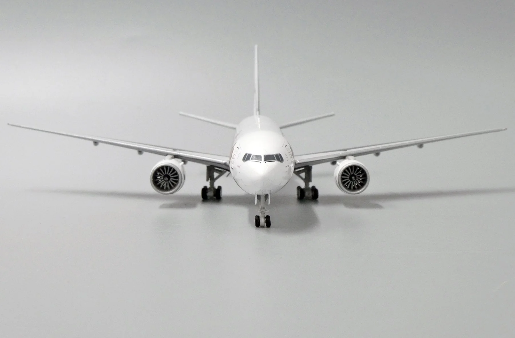 *1/400 Thai Airways B 777-200 JC Wings JC4THA881 - Image 12