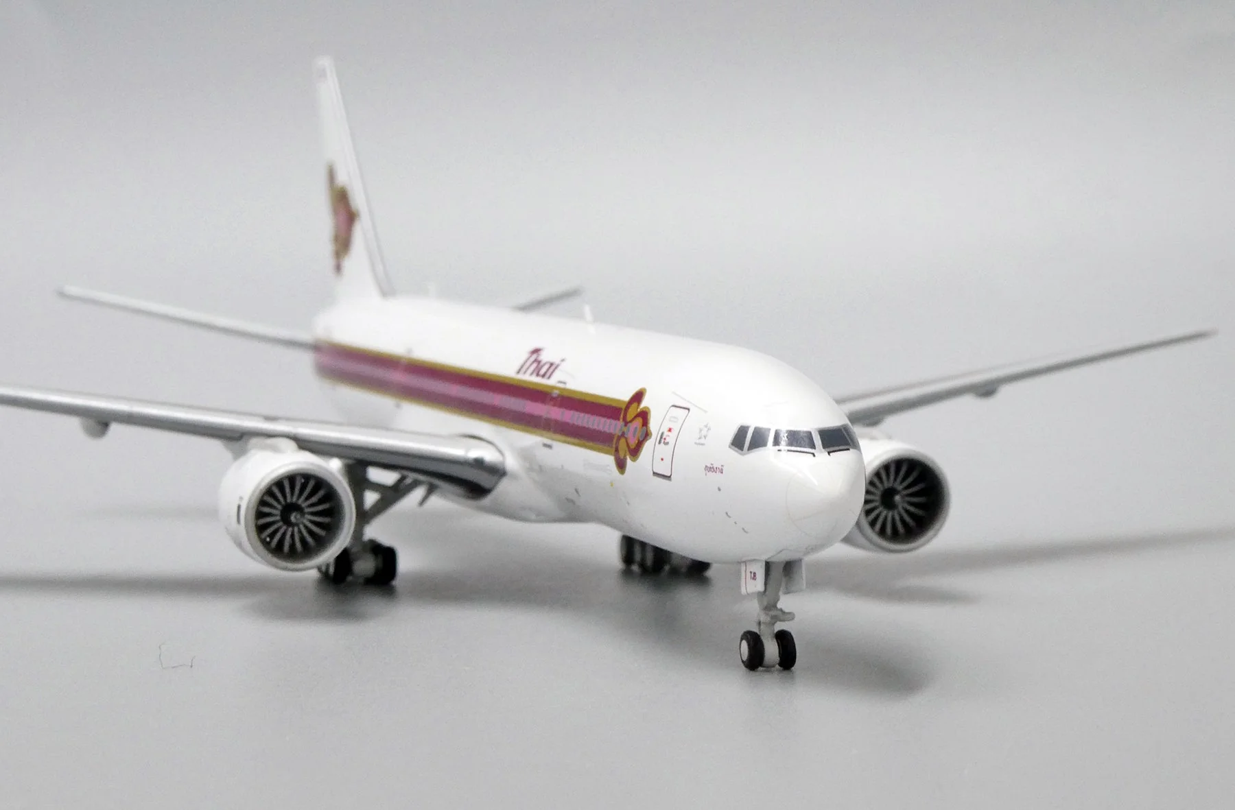 *1/400 Thai Airways B 777-200 JC Wings JC4THA881 - Image 7